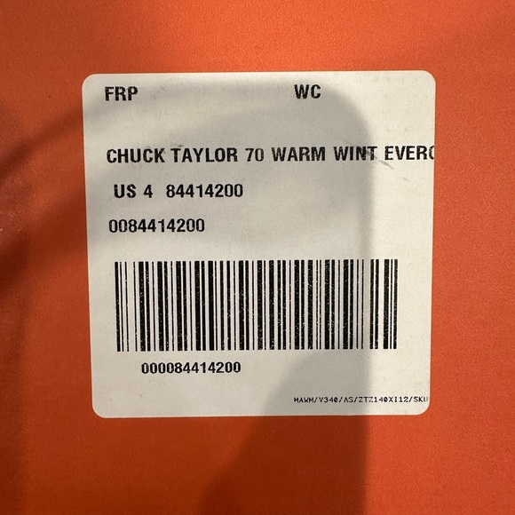 NIB Chuck Taylor 70 Warm Winter Sneakers - Picture 7 of 9